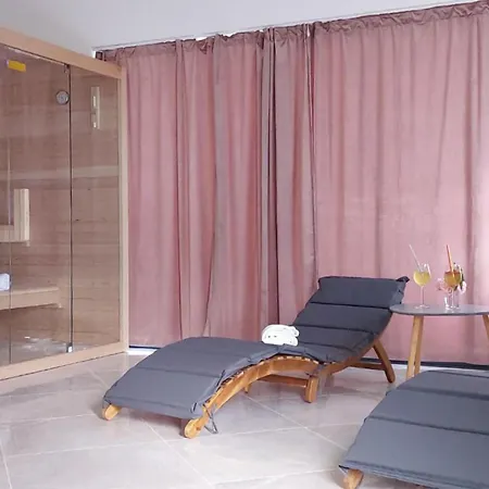 Hébergement de vacances Tina Oklaj