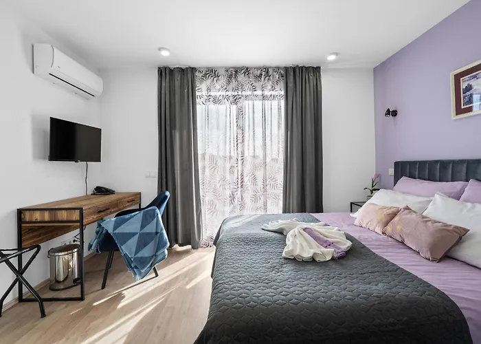 Tina בית נופש Oklaj